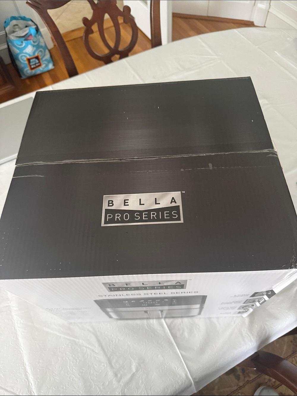 NWT BELLA Pro Series Stainless Steel 5.3 QT Touchscreen Air Fryer - Silver - Picture 4 of 5